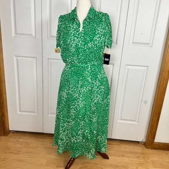Dkny Dresses & Skirts - NWT DKNY Green and White Floral Midi Dress